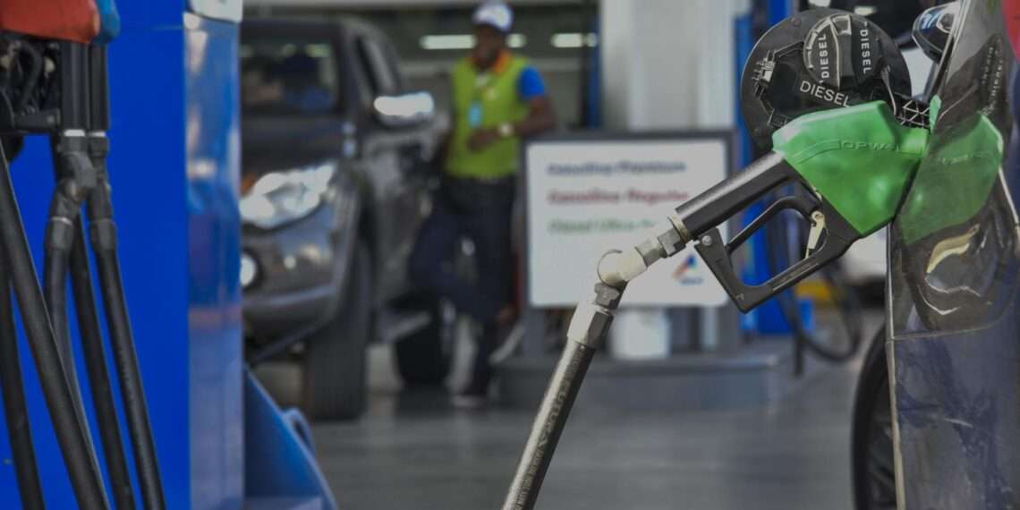 Gasolineros No Deben Temer la Desaparición de la CRE: Walter Julián