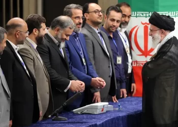 Inician Elecciones Presidenciales en Irán con Incertidumbre y Desafíos Económicos