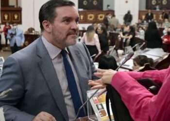 Crítica de Federico Döring a Movimientos de Funcionarios en CDMX