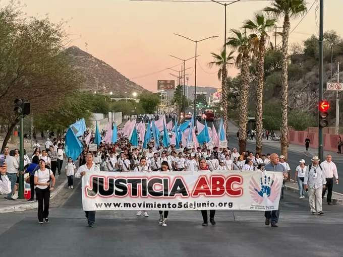 Sobrevivientes del Incendio en la Guardería ABC Acusan al Gobierno de Omisión