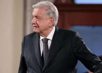 AMLO Denuncia “Complot” por Nueva Suspensión del Tramo 5 del Tren Maya