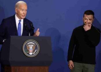 Confusión en la OTAN: Biden nombra por error a Zelensky como ‘presidente Putin’