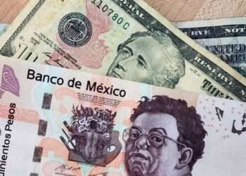 Peso Mexicano Gana Frente al Dólar por Tercer Día