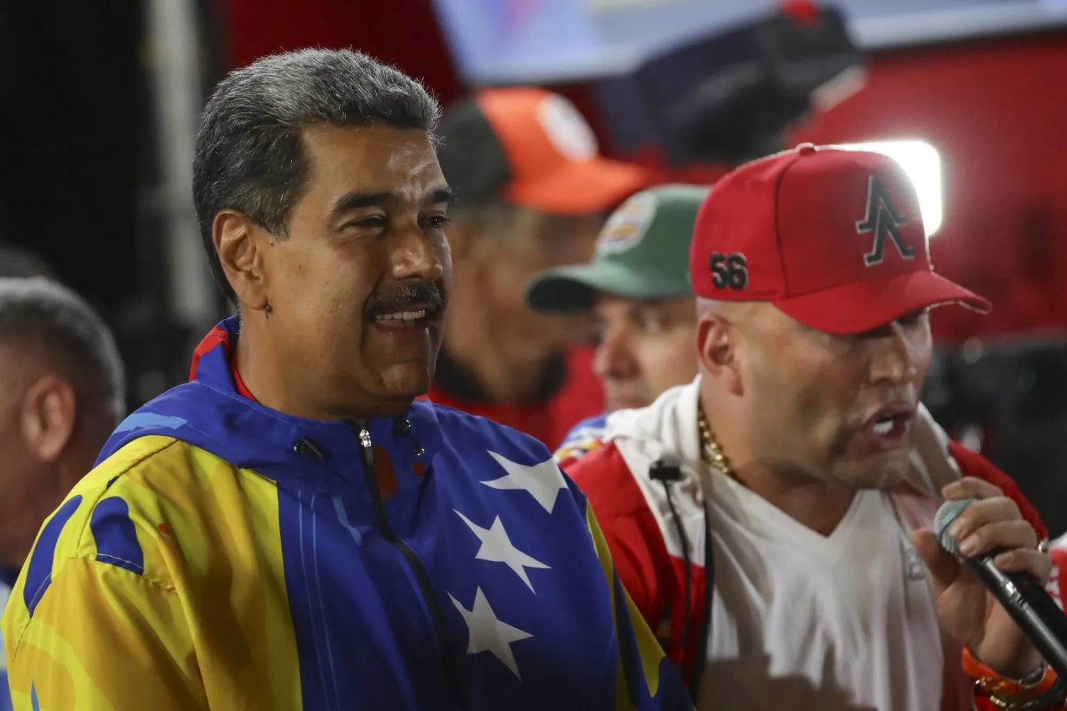 Maduro llama al “respeto a la voluntad popular” tras su reelección en Venezuela