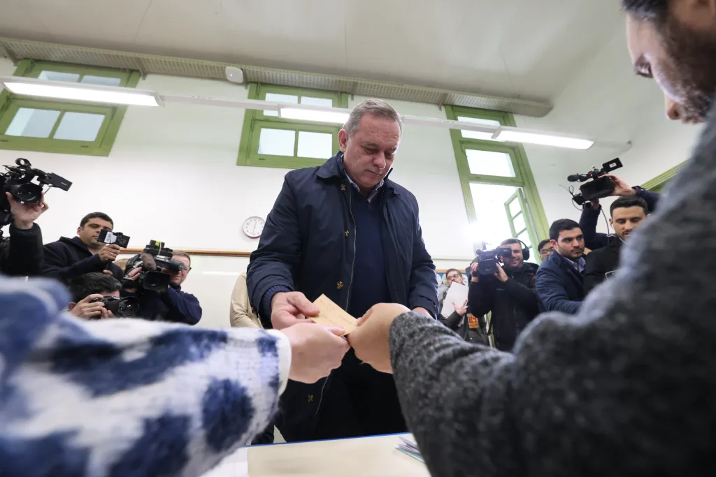 Álvaro Delgado encabezará la fórmula presidencial del Partido Nacional en Uruguay junto a Valeria Ripoll.