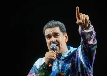Maduro envía felicitaciones a la izquierda francesa por su éxito en las elecciones parlamentarias
