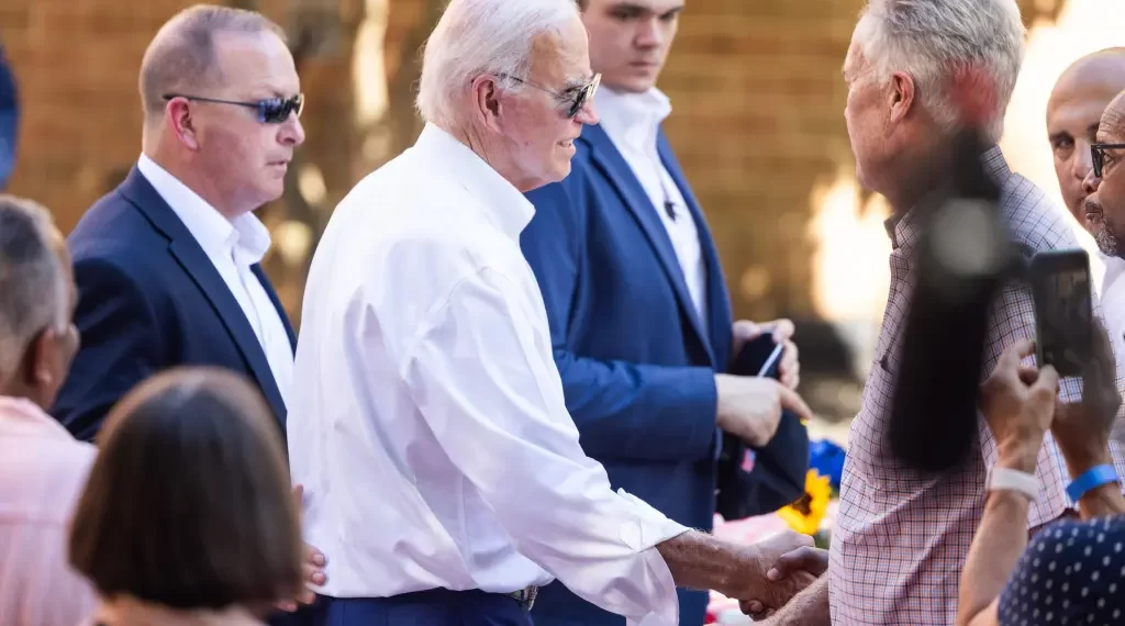 Biden llama a la unidad demócrata para derrotar a Trump