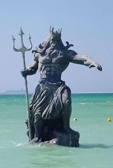 Controversia en Yucatán: Estatua de Poseidón y el Impacto en las Lluvias
