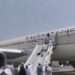 Evacuación de Emergencia en Pakistán: Avión Afectado por Incendio en Llanta