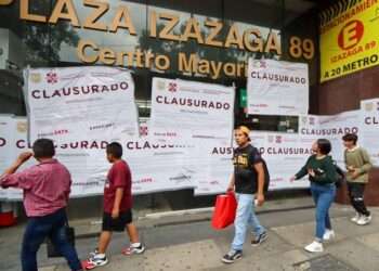 Clausura del Invea a Plaza Izazaga 89 por Falta de Documentación