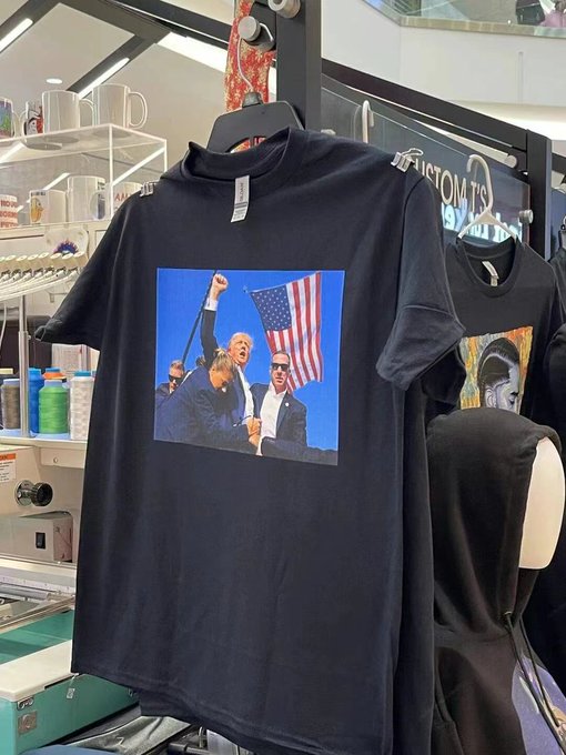 Venta Masiva de Camisetas de Trump Tras Incidente en Convención Republicana