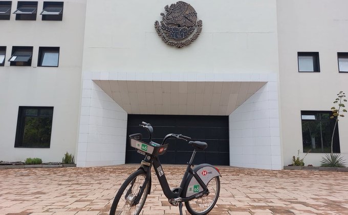 Instalan nuevas estaciones de Ecobici en el Complejo Cultural Los Pinos