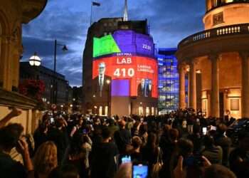 Laboristas Británicos Encaminados a Obtener una Mayoría en las Elecciones Parlamentarias