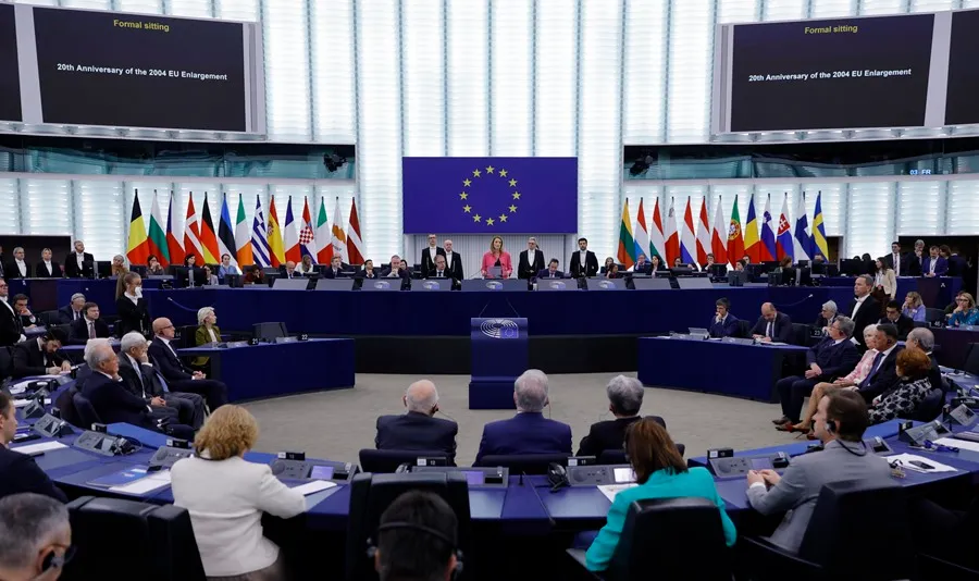 El Parlamento Europeo inicia su legislatura con un panorama político fragmentado y un incremento de partidos de extrema derecha.