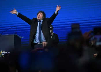 El Gobierno de Javier Milei apoya a Ucrania y a Israel frente a postura neutral de Brasil