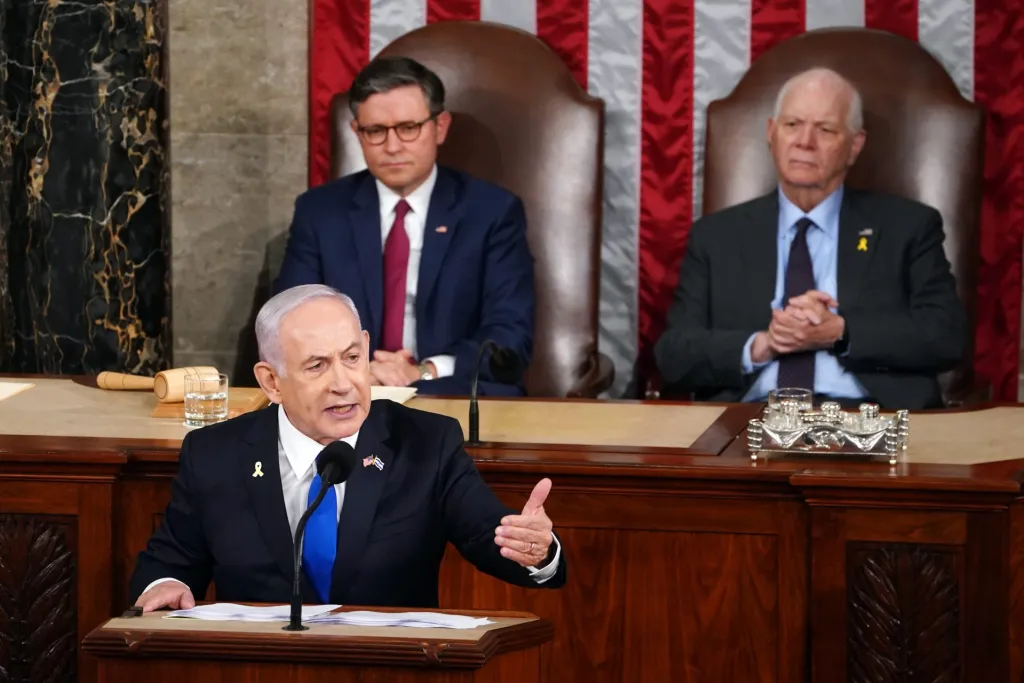 Las negociaciones para poner fin al conflicto en Gaza alcanzan su etapa final, con Biden y Netanyahu buscando superar los últimos obstáculos.