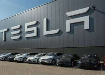 Tesla logra su primer contrato en lista de compras en China