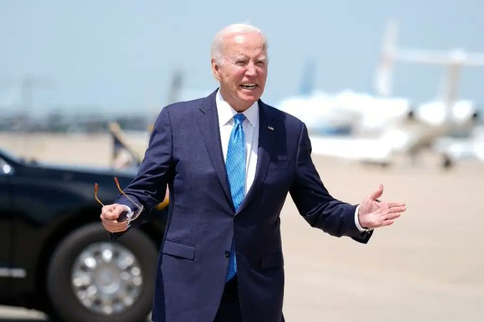 Biden Regresa a la Casa Blanca Tras Aislamiento por Covid