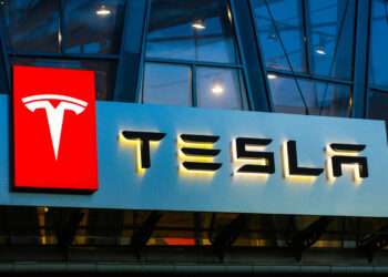 Accionistas de Tesla buscan rechazar honorarios legales de 7,200 millones de dólares en caso de Elon Musk