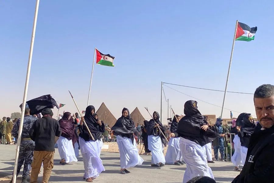 Francia apoya el plan de autonomía marroquí para el Sáhara