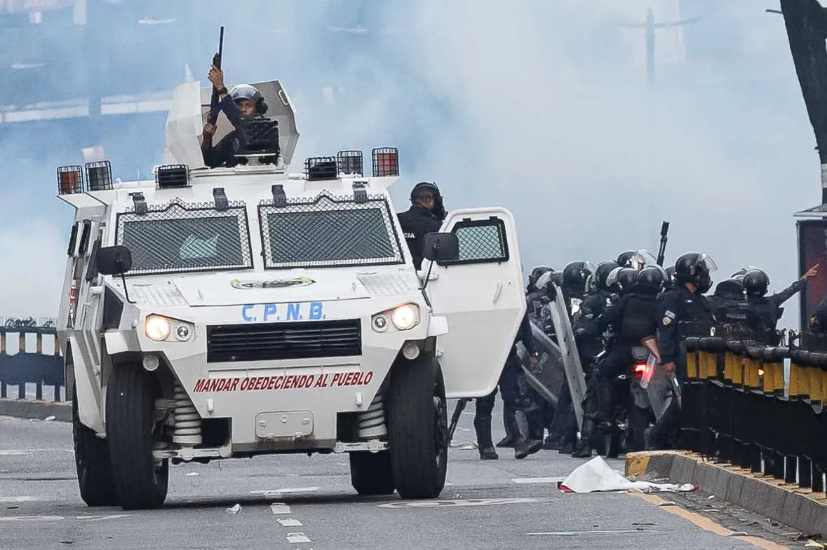 Protestas en Venezuela dejan al menos 749 detenidos y seis muertos