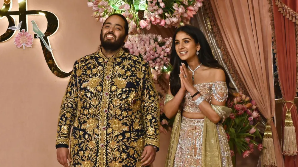 Atuendos Deslumbrantes en la Boda de Anant Ambani: Un Derroche de Glamour y Elegancia