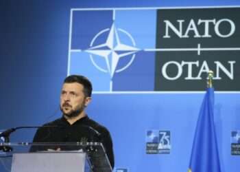 Zelenskyy pide a EE.UU. eliminar restricciones para atacar objetivos en Rusia