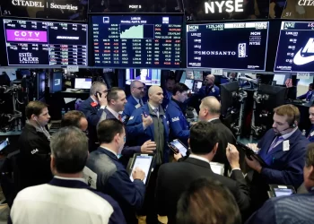 Índices de Wall Street Retroceden por Caída en Tecnológicas