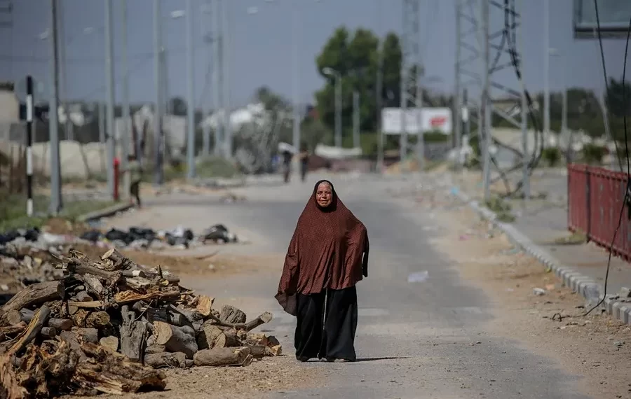Cuatro trabajadores humanitarios fallecen tras bombardeo israelí en zona humanitaria en Gaza