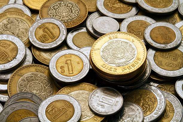 La Secretaría de Hacienda anuncia nuevas monedas de acero recubierto de bronce que empezarán a circular en 2025.