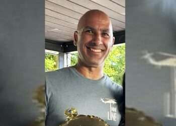 Bombero y padre de familia de 50 años, Corey Comperatore, identificado como víctima fatal