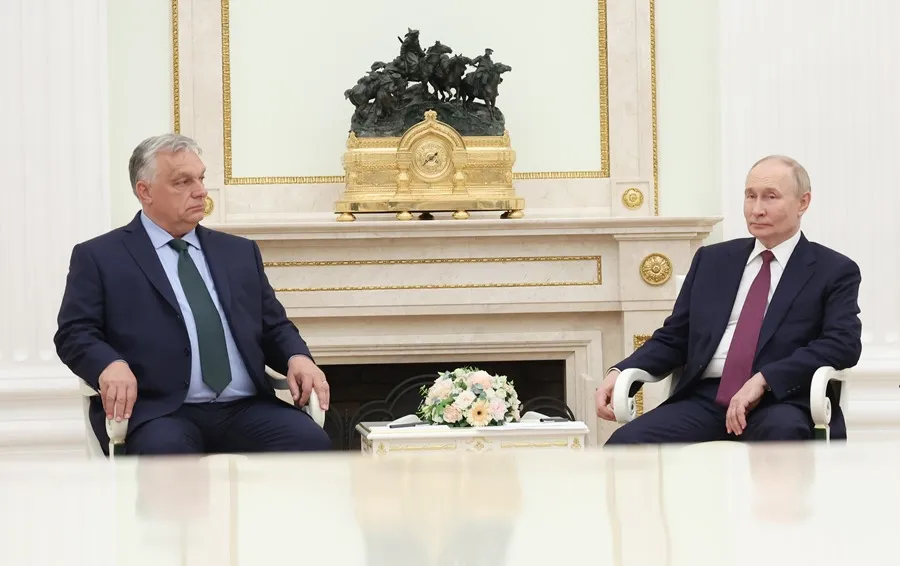 Orbán Busca Mediar Entre Rusia y Ucrania Durante Visita a Moscú