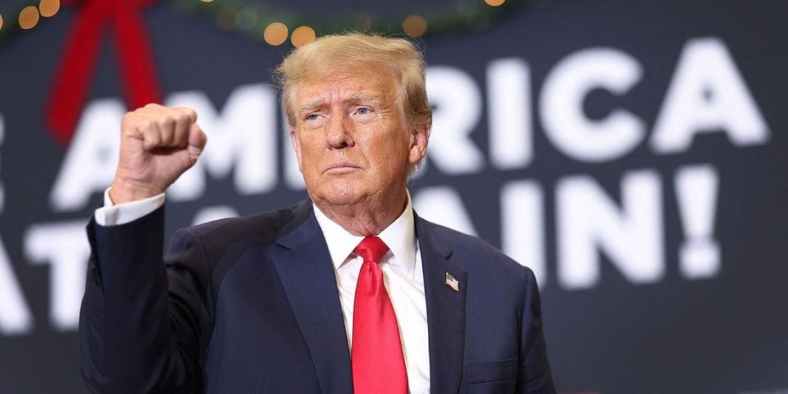 Trump califica de ridícula la nueva acusación y demanda su desestimación