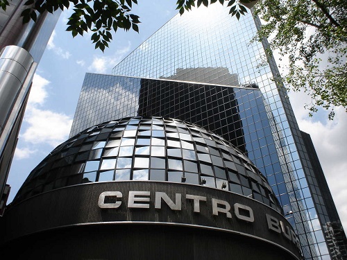 La Bolsa Mexicana de Valores abre con leve alza, a la espera de datos económicos en EE. UU.