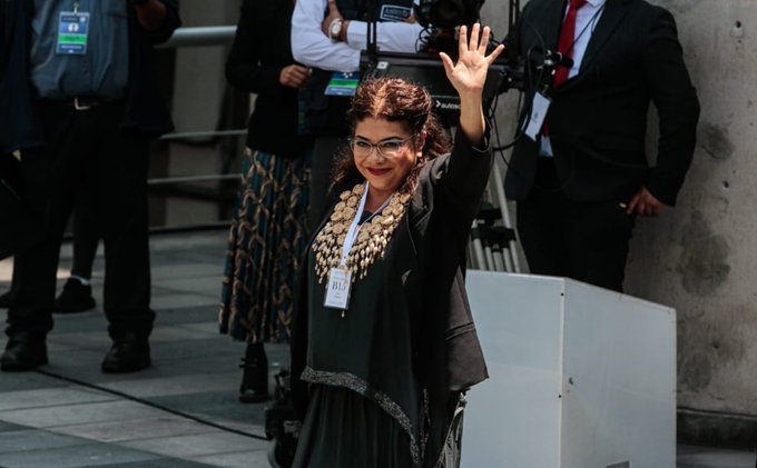 Clara Brugada presenta su gabinete para la CDMX con paridad de género