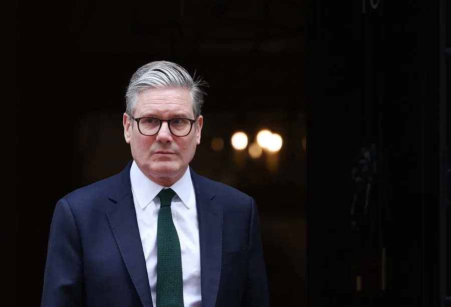 Keir Starmer convoca nueva reunión de emergencia para enfrentar ola de violencia