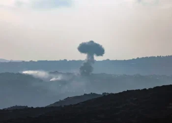 Hizbulá reivindica diez ataques contra Israel y reporta la muerte de un miembro