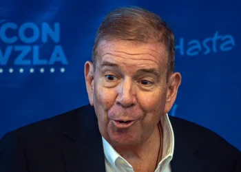 Edmundo González Urrutia ignora dos citaciones de la Fiscalía en medio de investigación