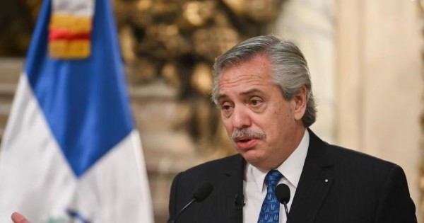 Alberto Fernández renuncia al Partido Justicialista tras acusaciones de violencia