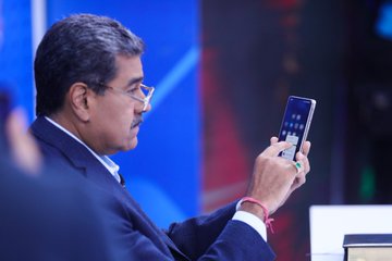 Maduro planea eliminar WhatsApp tras acusaciones de amenazas a Venezuela