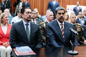 Nicolás Maduro comparece ante el Tribunal Supremo de Venezuela por elecciones