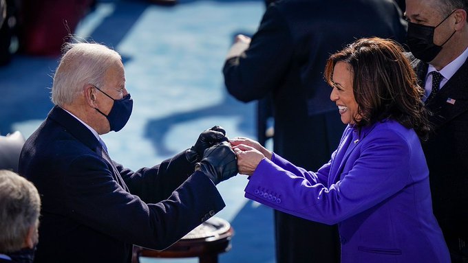 Biden cede el liderazgo a Harris en la apertura de la Convención Demócrata