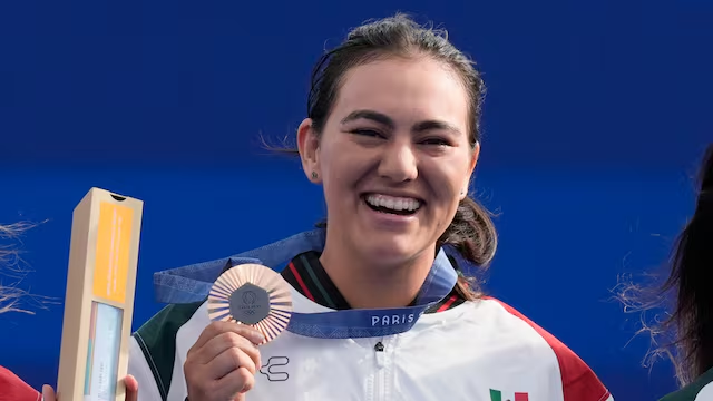 Alejandra Valencia critica a la CONADE por reducir su beca tras medalla olímpica