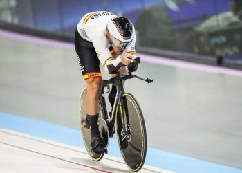 Alfonso Cabello gana bronce en los 1000 metros C5 en los Juegos Paralímpicos de París 2024