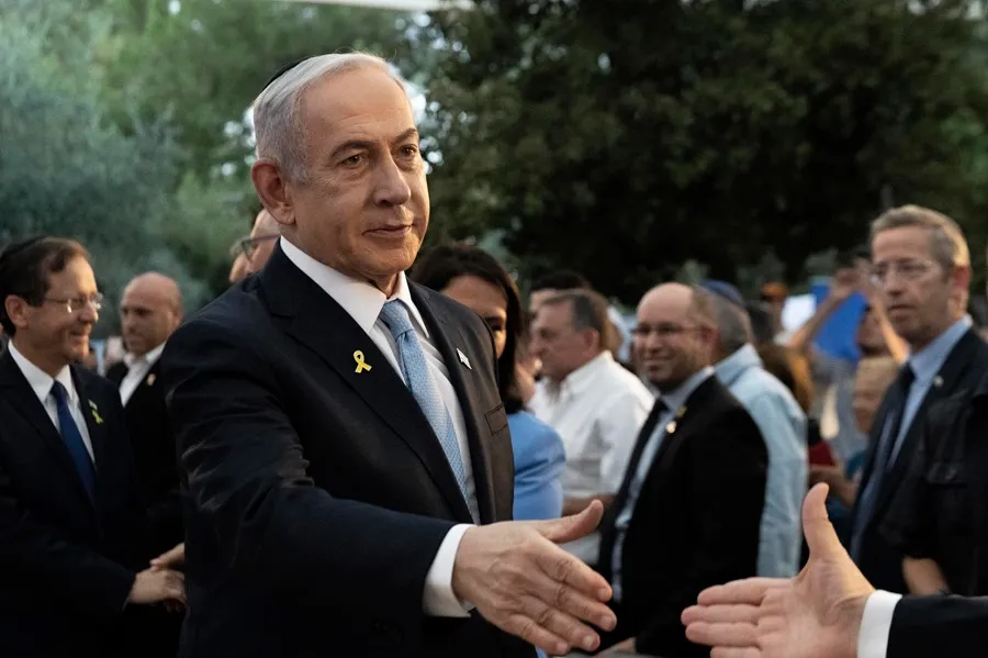 Netanyahu admite lamento por el ataque de Hamás del 7 de octubre y asume errores en la seguridad.
