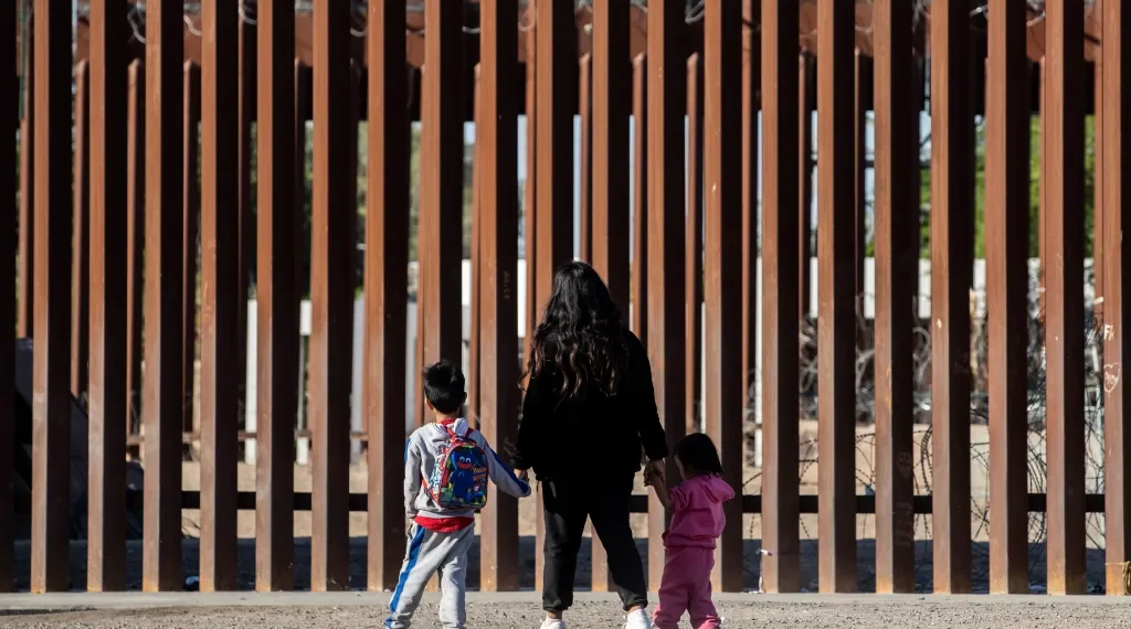 Estados Unidos pierde rastro de más de 32.000 menores migrantes entre 2019 y 2023
