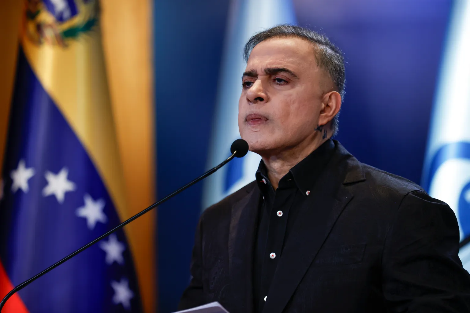 Fiscal de Venezuela desmiente rumores sobre órdenes de detención contra Machado y González Urrutia
