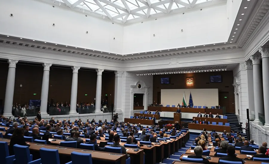 Nuevo Gobierno Técnico en Bulgaria asume funciones ante elecciones anticipadas