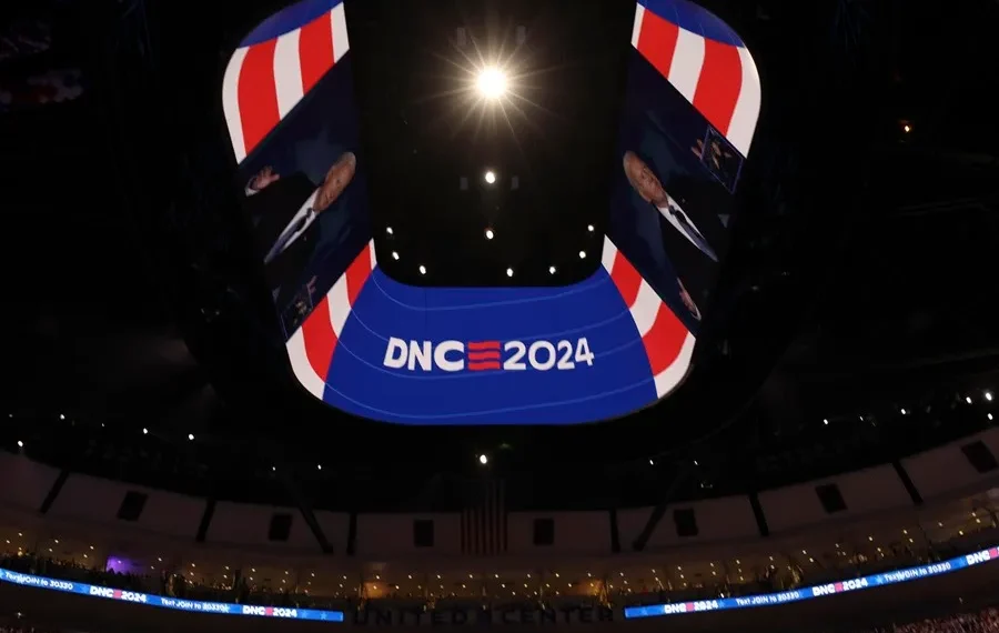 La Convención Demócrata: Definiendo a Kamala Harris y su Propuesta Electoral