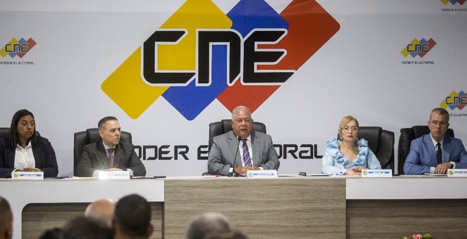 CNE acata decisión del Supremo que respalda la reelección de Nicolás Maduro